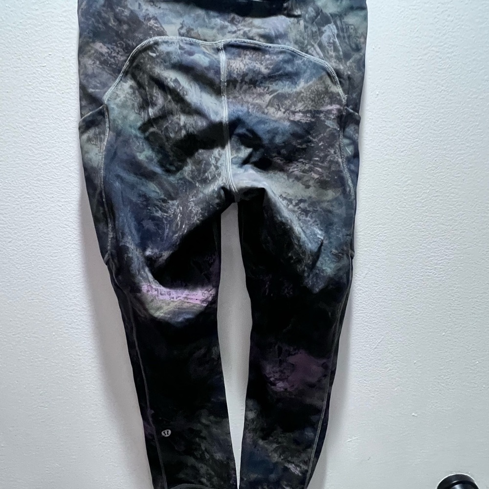 lululemon athletica Speed Up Multicolor Leggings size 4 New Condition - Picture 3 of 5